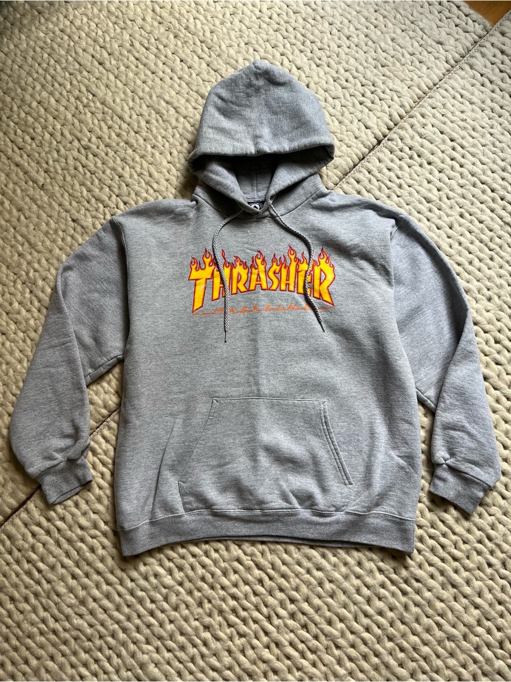 Thrasher Flame Logo Gray Hoodie | medium